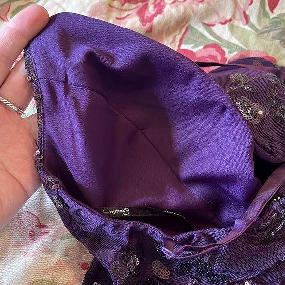 SPEECHLESS sz 3 Long Maxi Gown Spaghetti Strap Sequin Netting Monochrome $89 NEW - Picture 12 of 16